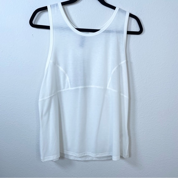 Halle Berry x Sweaty Betty Frankie Tank Top - Picture 2 of 8